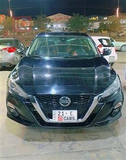 نيسان ألتيما